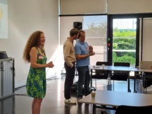 Nathalie Gilly, Nicolas Guy et Michel Barabel en bonne intelligence collective.